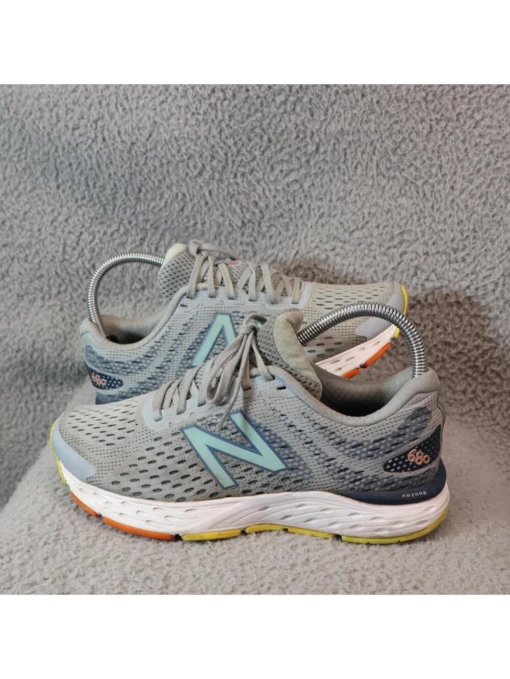 New Balance 680v6 Running Shoes Women sz 9.5 Mesh W680LA6